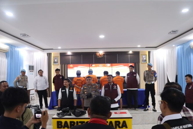 
					Sepanjang Tahun 2026 Polres Barito Utara Berhasil Ungkap 12 Kasus Narkotika, Amankan 384,31 Gram Sabu dan 14 Tersangka