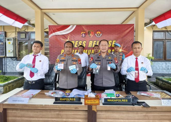 
					Polres Murung Raya Press Release Pengungkapan Kasus Persetubuhan Terhadap Anak Dibawah Umur
