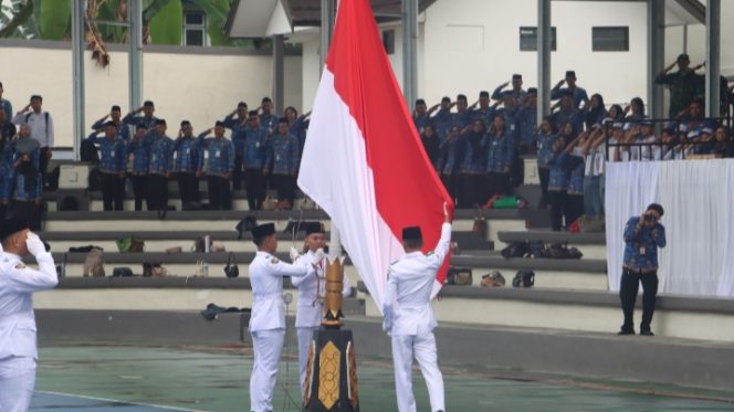 
					Kapolres Barito Utara Hadiri Upacara Hari Lahir Pancasila, Polres Barito Utara Teguhkan Komitmen Menjaga Nilai-Nilai Kebangsaan