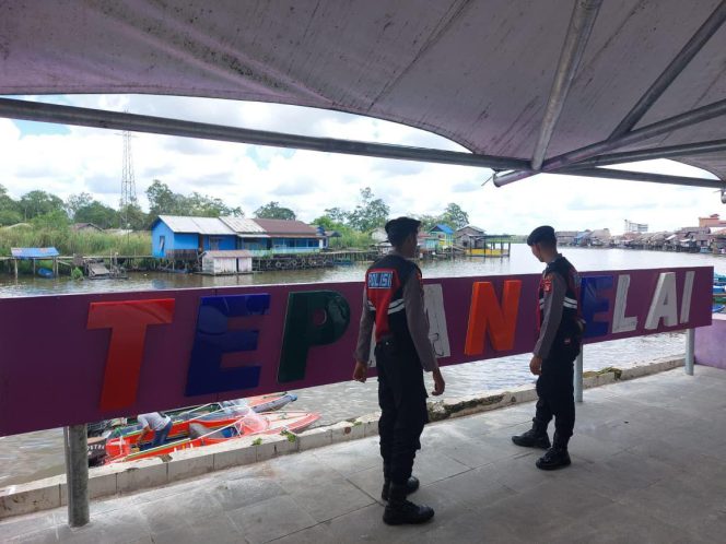 
					Sat Samapta Polres Sukamara Gencarkan Patroli Harkamtibmas di Pelabuhan Speedboat, Cegah Premanisme