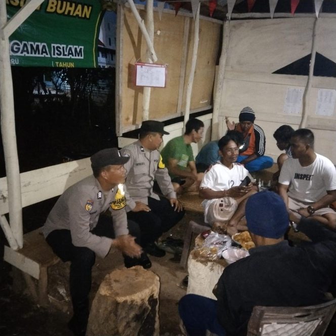 
					Ciptakan Harkamtibmas Tetap kondusif Polsek Basarang Tingkatkan Patroli Rawan Malam