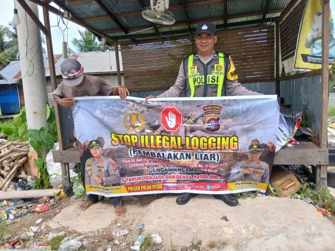 
					SOSIALISASI PENEBANGAN HUTAN SECARA LIAR (ILEGAL LOGING) OLEH PERSONIL POLSEK PULAU PETAK