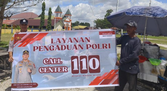 
					Percepat Respon Aduan Masyarakat, Polsek Sepang Sebar Sticker dan Spanduk Layanan 110
