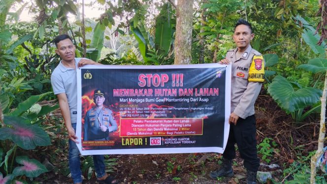 
					BHABINKAMTIBMAS TUMBANG DARAP SOSIALISASIKAN LARANGAN MEMBAKAR LAHAN KEPADA WARGA