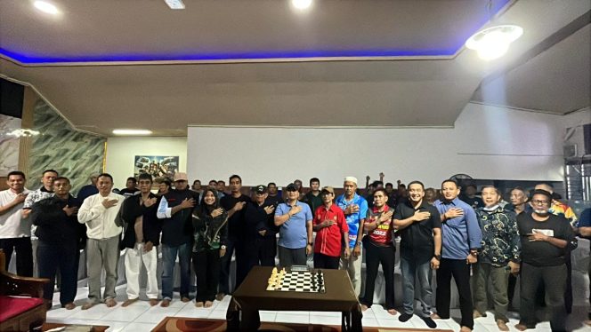 
					Pembukaan  Turnamen  Catur Dan Domino Semarakkan HUT Bhayangkara ke-80 Berlangsung  Meriah.