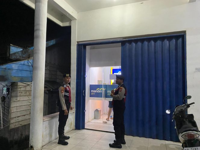 
					Minimalisir Risiko Kriminalitas, Sat Samapta Polres Sukamara Sterilisasi Kawasan Bank Mandiri