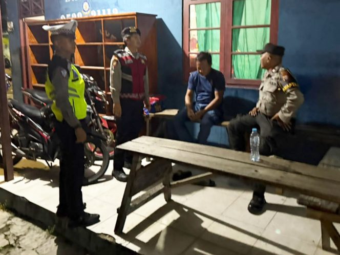 
					POLRES SERUYAN GELAR PATROLI PRESISI DIALOGIS DINI HARI, SAMBANGI KANTOR DAMKAR KUALA PEMBUANG