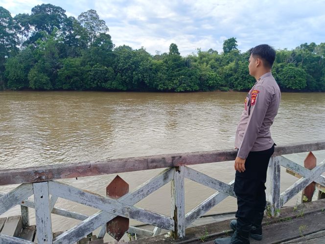 
					POLSEK SERUYAN TENGAH MONITORING DEBIT AIR DAS SERUYAN, SITUASI TERPANTAU NORMAL