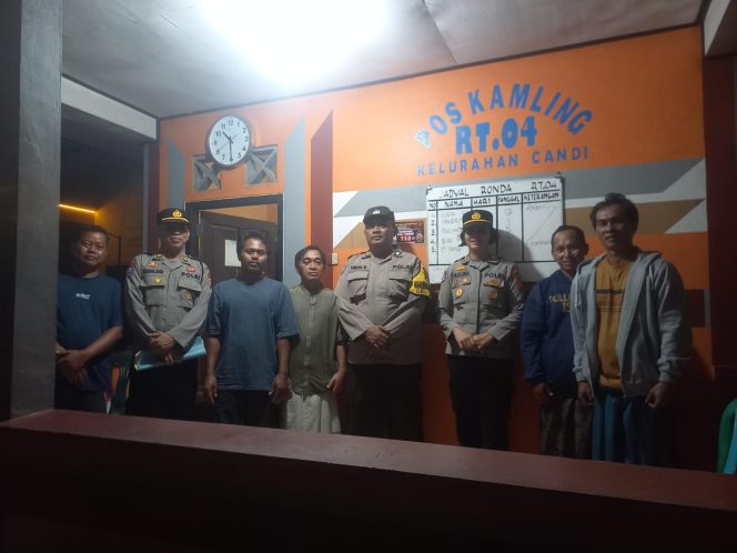 
					Sat Binmas Polres Kobar Supervisi Poskamling RT 04 Kelurahan Candi, Bhabinkamtibmas Perkuat Sinergi Warga