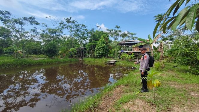 
					Dukung Ketahanan Pangan, Polsek Kapuas Barat Ajak Masyarakat Untuk Memanfaatkan Lahan Kosong