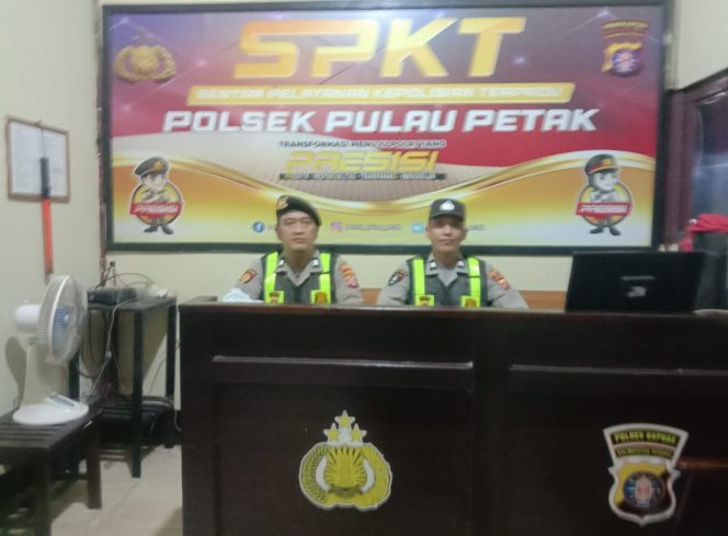 
					POLSEK PULAU PETAK LAKSANAKAN KEGIATAN SIAGA MAKO PADA MALAM HARI GUNA CIPTAKAN SITUASI AMAN