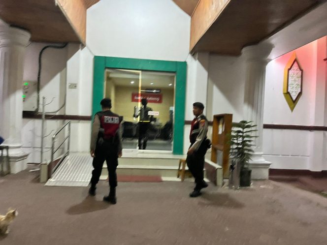 
					Sat Samapta Polres Sukamara Optimalkan Pengawasan Preventif Malam Hari di Kompleks Bank Kalteng