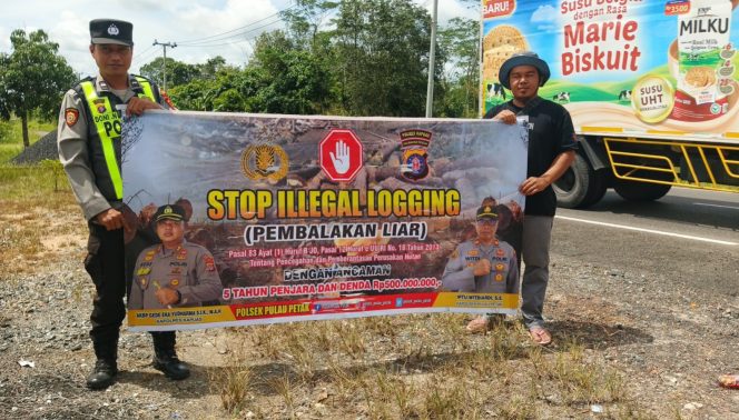 
					SOSIALISASI PENEBANGAN HUTAN SECARA LIAR (ILEGAL LOGING) OLEH PERSONIL POLSEK PULAU PETAK