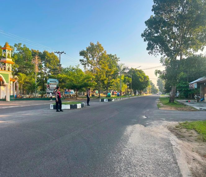 
					Pertebal Pelayanan Preventif di Ruang Jalan, Sat Samapta Polres Sukamara Jaga Stabilitas Ketertiban Pagi