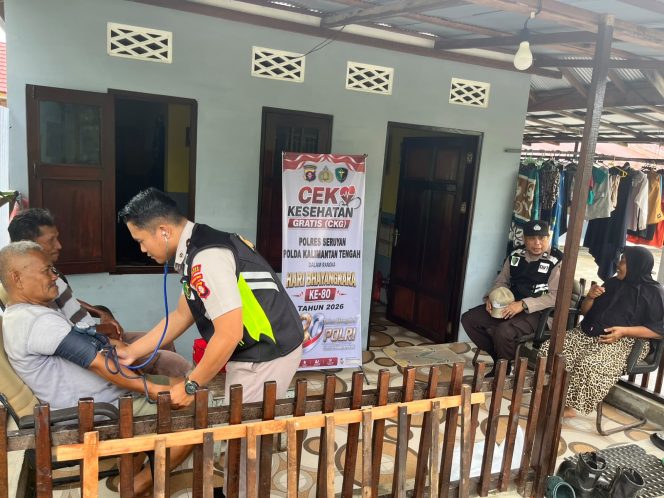 
					SIDOKKES POLRES SERUYAN GELAR BAKTI KESEHATAN CEK KESEHATAN GRATIS UNTUK PURNAWIRAWAN, WARAKAWURI, DAN MASYARAKAT