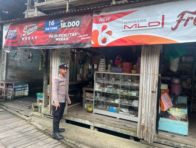 
					Personel Polsek Tewah Sisir Pusat Keramaian di Jumat Pagi