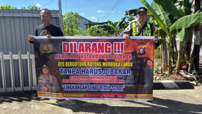 
					Cegah Kebakaran Hutan dan Lahan, Polsek Kapuas Barat Gencarkan Imbauan ke Warga Desa Saka Mangkahai