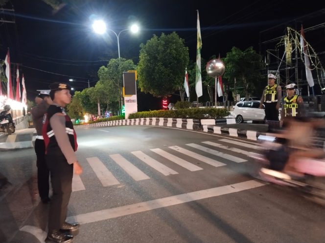 
					PERSONEL POLRES BARITO UTARA LAKSANAKAN PATROLI MALAM DAN PANTAU SITUASI KAMTIBMAS