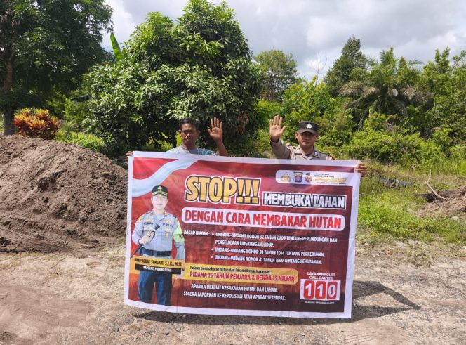 
					Cegah Karhutla, Polsek Kahayan Tengah Gencarkan Sosialisasi Larangan Membakar Lahan