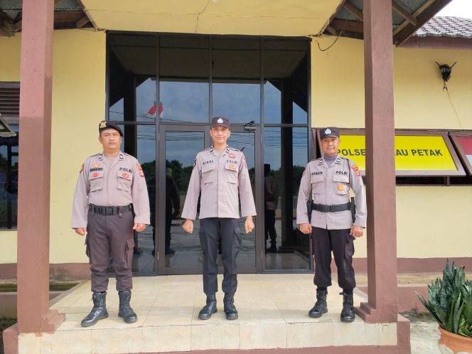 
					POLSEK PULAU PETAK LAKSANAKAN SIAGA MAKO PAGI