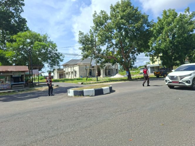 
					Sajikan Kenyamanan Publik Awal Hari, Sat Samapta Polres Sukamara Jaga Simpul Jalanan Kota