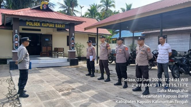 
					Tingkatkan Kedisiplinan Personel, Polsek Kapuas Barat Gelar Apel Pagi Dipimpin Wakapolsek