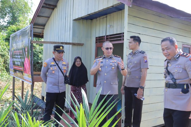 
					KAPOLRES SERUYAN CEK PROGRES BEDAH RUMAH, PASTIKAN PROGRAM HUT BHAYANGKARA KE-80 BERJALAN SESUAI TARGET