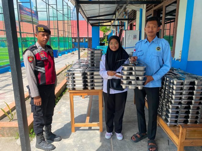 
					Demi Kelancaran Penyaluran MBG, Sat Samapta Polres Sukamara Laksanakan Pengawalan
