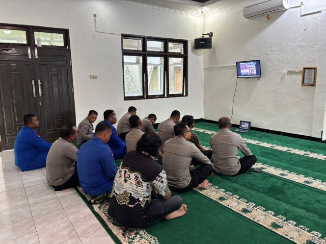 
					Tingkatkan Keimanan, Personel Polres Pulang Pisau Ikuti Pembinaan Rohani dan Mental