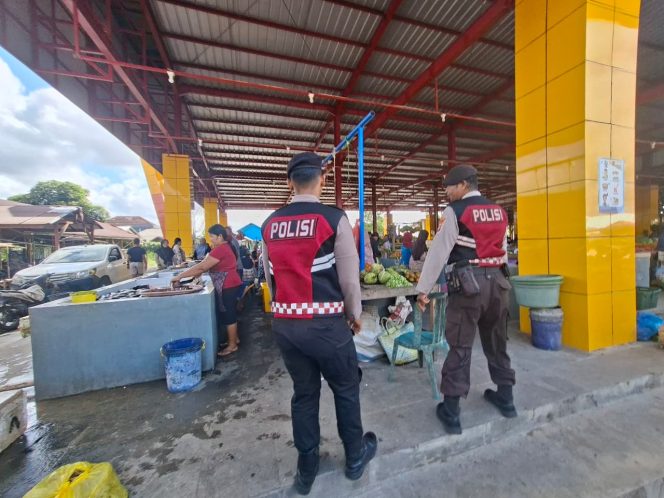 
					Sat Samapta Polres Sukamara Intensifkan Patroli di Pasar Saik Sukamara untuk Menjaga Stabilitas Keamanan Wilayah