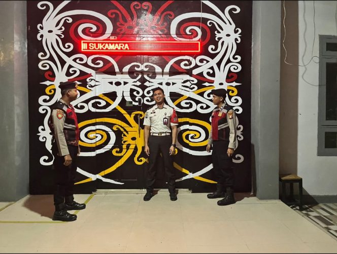 
					Benteng Kamtibmas Larut Malam, Sat Samapta Polres Sukamara Cek Kesiapsiagaan Penjagaan Lapas