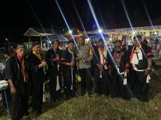
					Ribuan Warga Padati Lapangan: Reog Ponorogo dari 3 Kabupaten Ramaikan Malam ke-3 HUT Bhayangkara ke-80 di Pangkalan Banteng
