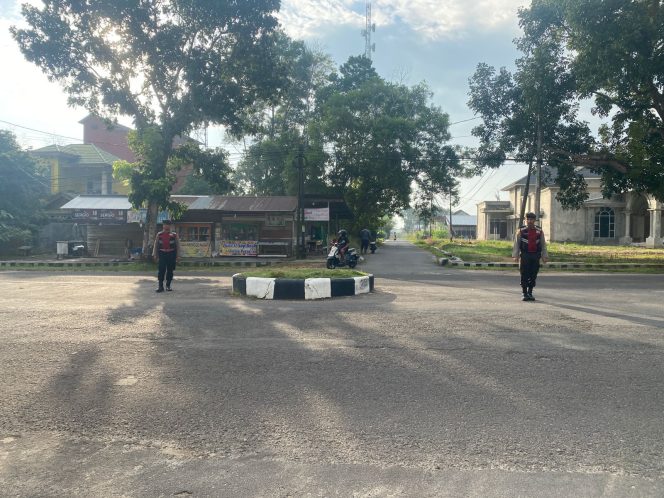
					Hadirkan Kenyamanan Pengguna Jalan, Sat Samapta Polres Sukamara Intensifkan Pengaturan Pagi