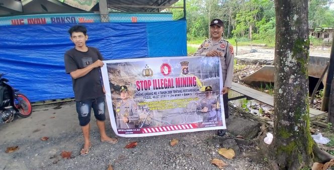 
					SOSIALISASI LARANGAN ILLEGAL MINING, BERTUJUAN CIPTAKAN MASYARAKAT SADAR AKAN LINGKUNGAN OLEH POLSEK KAPUAS TIMUR