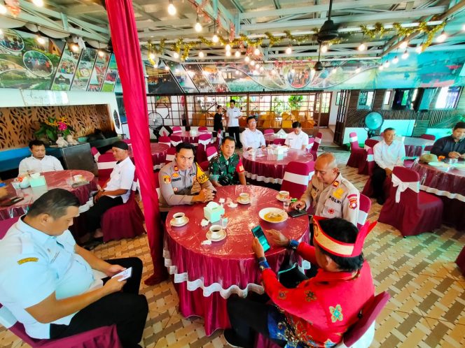 
					Rapat Koordinasi Panitia Hari Besar Islam (PHBI) Kecamatan Kapuas Timur Kabupaten Kapuas, Provinsi Kalimantan Tengah