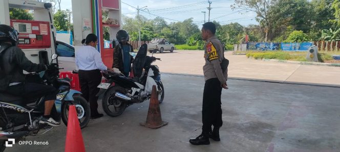 
					Antisipasi Penyalahgunaan Dan Kelangkaan BBM Bersubsidi Polsek Kapuas Hilir Laksanakan Giat Pengawasan Dan Patroli Rutin Ke SPBU