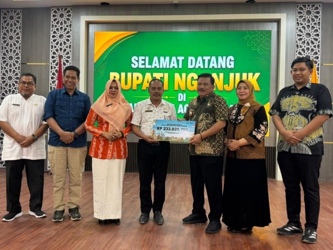 
					Aceh Tamiang Terima Donasi Bupati Kabupaten Nganjuk