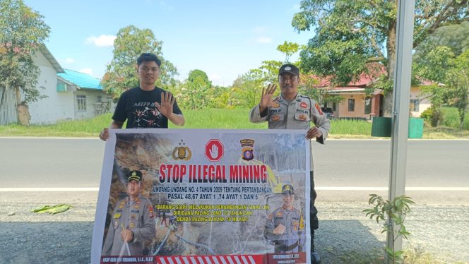 
					SOSIALISASI LARANGAN ILLEGAL MINING, BERTUJUAN CIPTAKAN MASYARAKAT SADAR AKAN LINGKUNGAN OLEH POLSEK KAPUAS TIMUR