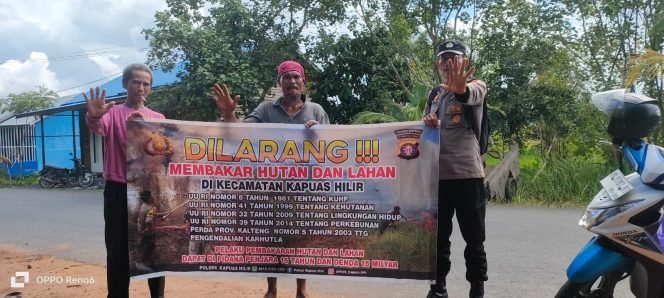 
					Cegah Karhutla Polsek Kapuas Hilir Ajak Warga Agar Tidak Membuka Lahan Dan Kebun Dengan Cara Di Bakar