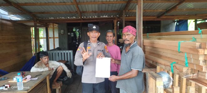 
					Dengan Rutin Polsek Kapuas Hilir Sosialisasikan Kepada Masyarakat Maklumat Kapolda Kalteng Tentang Sanksi Pidana Dan Denda Bagi Pelaku Karhutla 