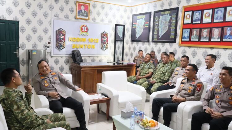 Perkuat Sinergitas Dalam Kamtibmas, Kapolres Barsel Silahturahmi Dengan Dandim 1012/Buntok