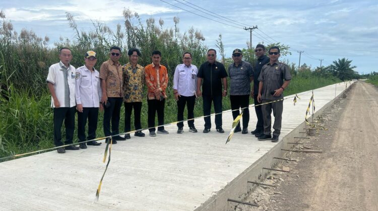 Anggaran Rp 7,5 Miliar Dikucurkan, Perbaikan Jalan Kuala Pembuang-Pelabuhan Segintung Berlanjut Tahun Ini