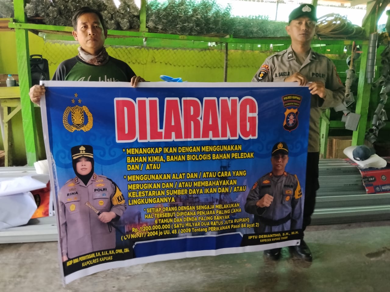 Cegah Perusakan Ekosistem Perairan, Polsek Kapuas Timur Sosialisasikan Bahaya Illegal Fishing untuk Keberlanjutan