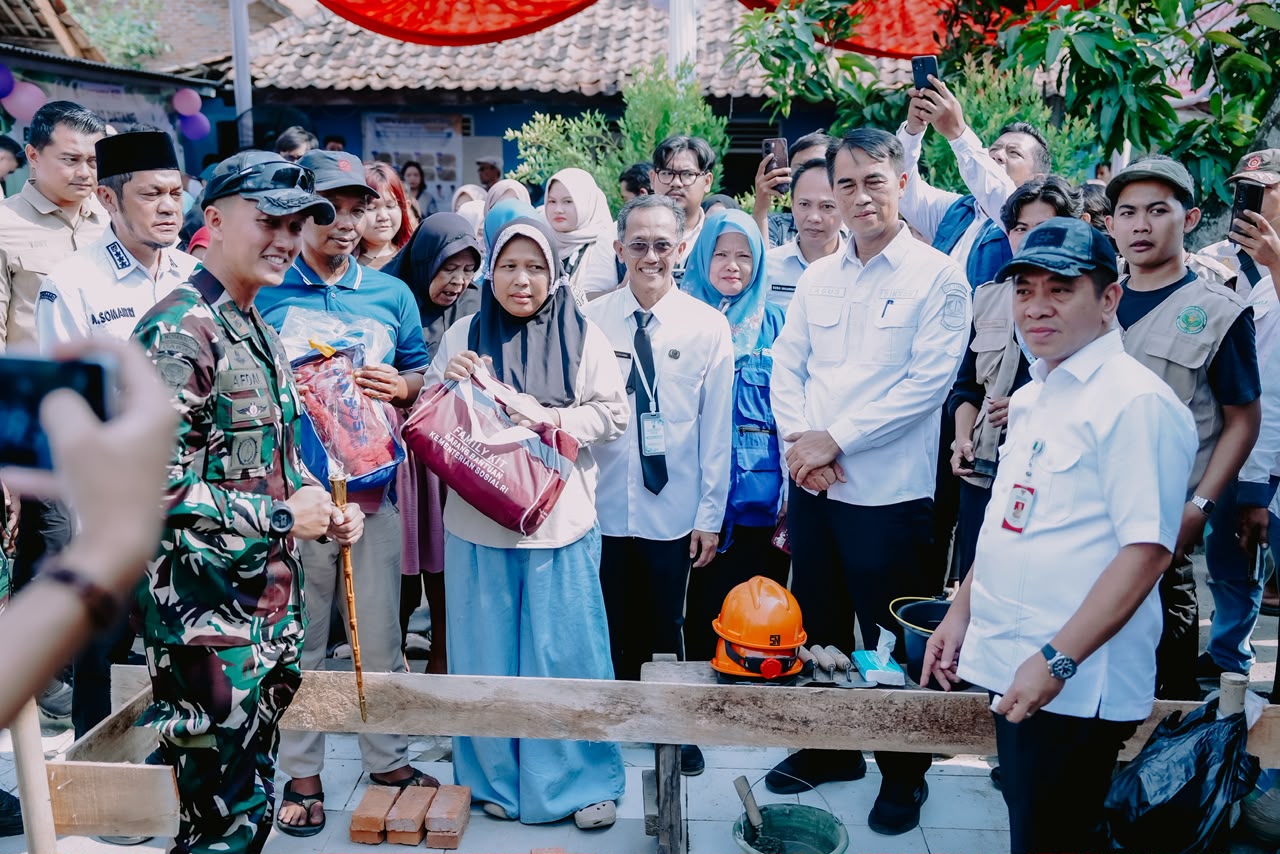 Terbesar ke-2 se-Indonesia, Pemkab Karawang Pacu Rehabilitasi 2.441 Rutilahu Demi Kesejahteraan Masyarakat Miskin