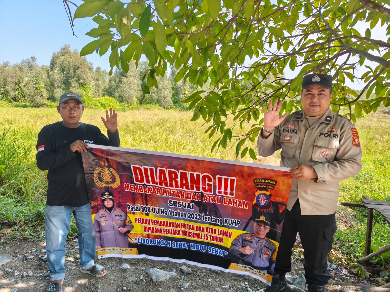 “Cegah Karhutla” Polsek Kapuas Timur Rutin Sosialisasi dan Imbau Masyarakat Tidak Membakar Hutan dan Lahan