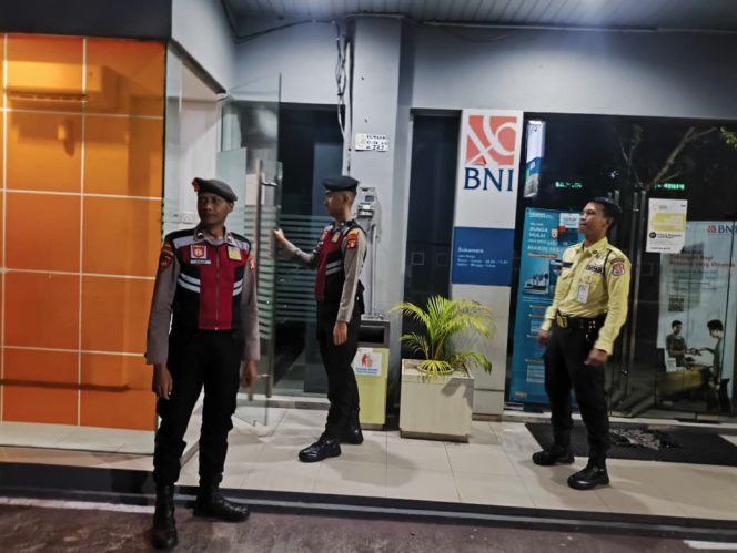 
					Antisipasi Kerawanan Malam, Sat Samapta Polres Sukamara Sambang Dialogis di Bank BNI