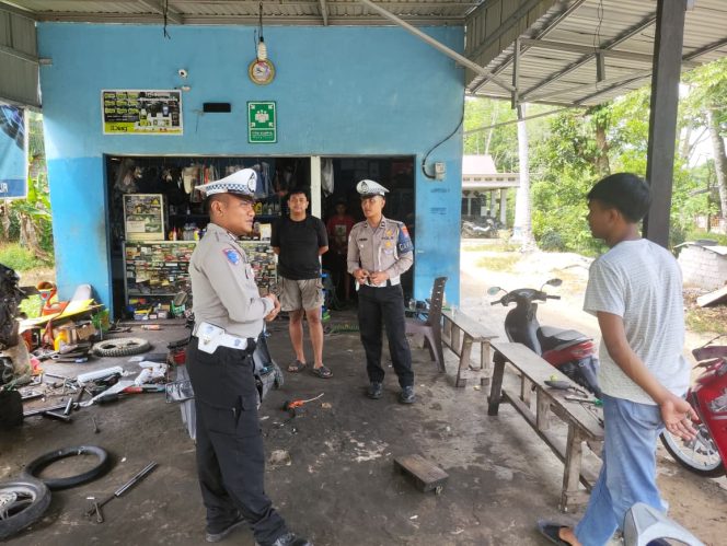 
					Satlantas Polres Pulang Pisau Dekatkan Diri dengan Masyarakat Melalui Program “Polantas Menyapa”