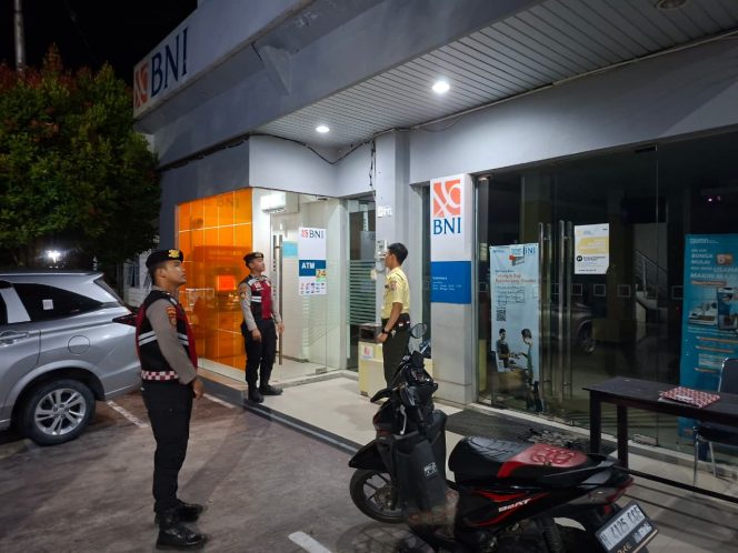 
					Sat Samapta Polres Sukamara Tingkatkan Pengawasan Melalui Sambang Dialogis di Bank BNI