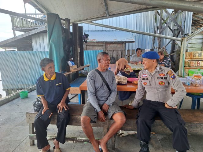 
					Gali Informasi Pesisir, Sat Polairud Polres Sukamara Sambang Dialogis di Pinggiran DAS Jelai