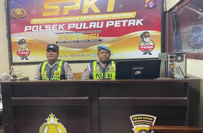 
					POLSEK PULAU PETAK LAKSANAKAN KEGIATAN SIAGA MAKO PADA MALAM HARI GUNA CIPTAKAN SITUASI AMAN
